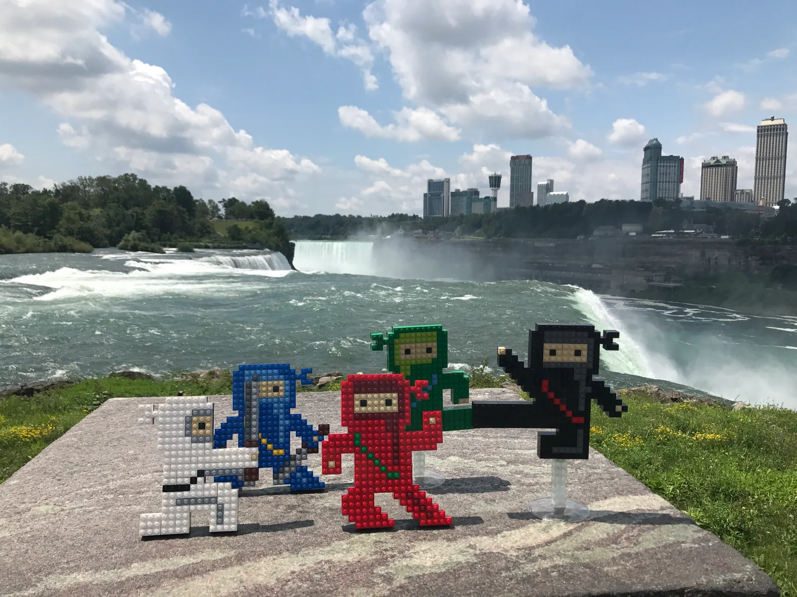 Lego ninjas in front of Niagara Falls.